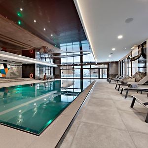 Mgm Hotels & Residences - Hotel Les Suites D'Alexane